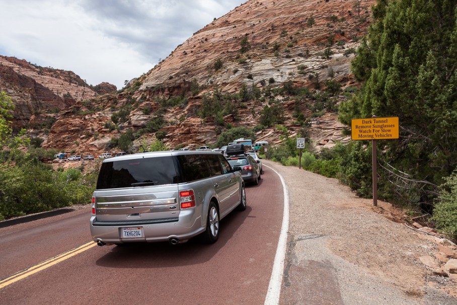 Stau vor Tunnel im Zion NP