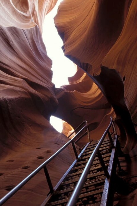 Lower Antelope Canyon