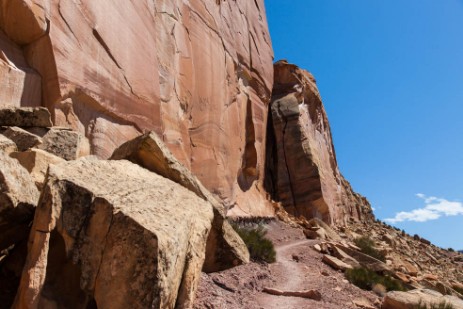 Cohab Canyon Trail