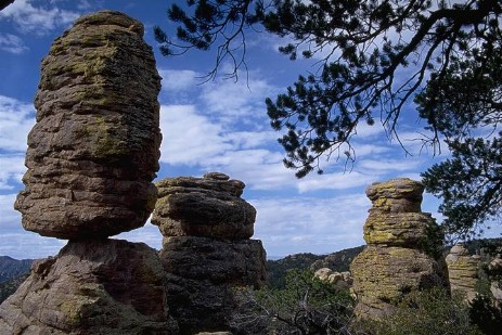 Pincacle Balanced Rock