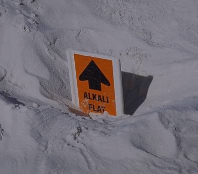 Alkali Flat Schild